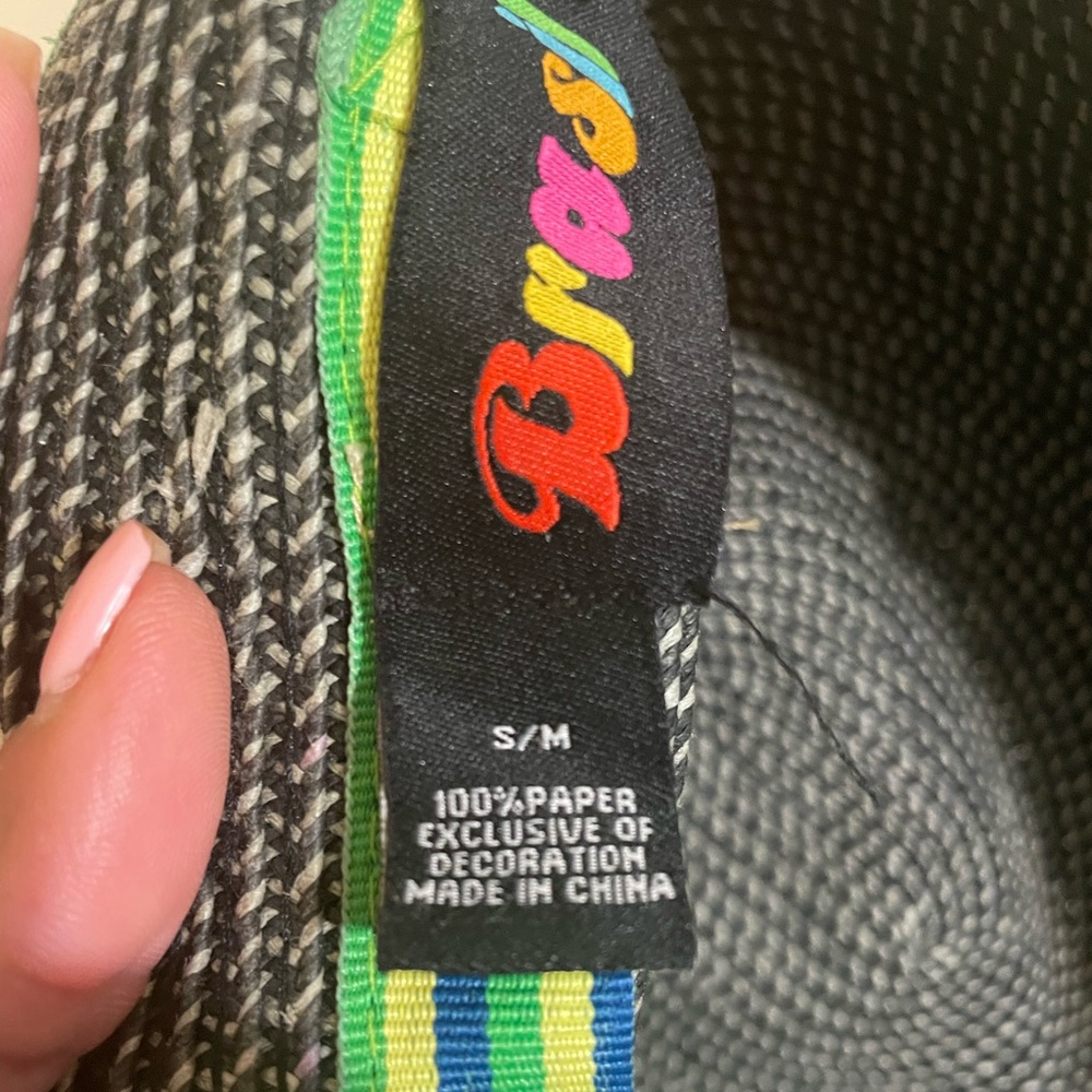 Hat - Picture 4 of 4